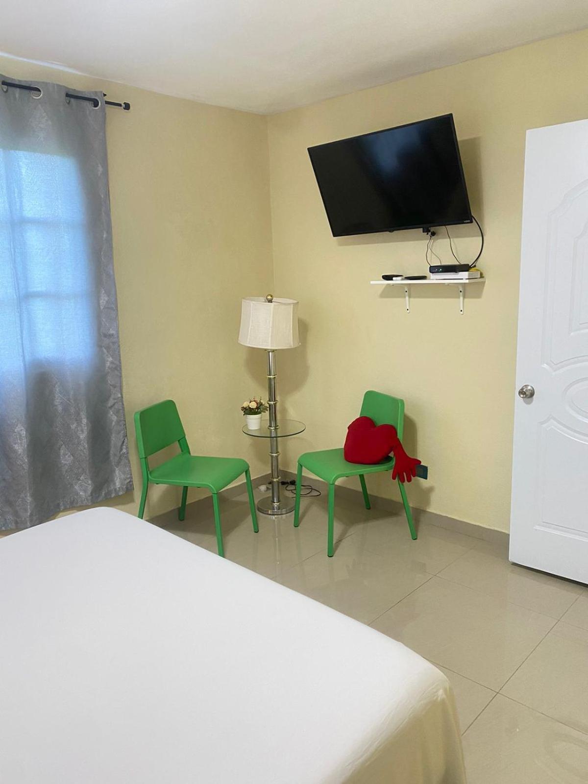 Tiny Apartment By Merengue House ,8 Minutos Airport Santo Domingo Esterno foto