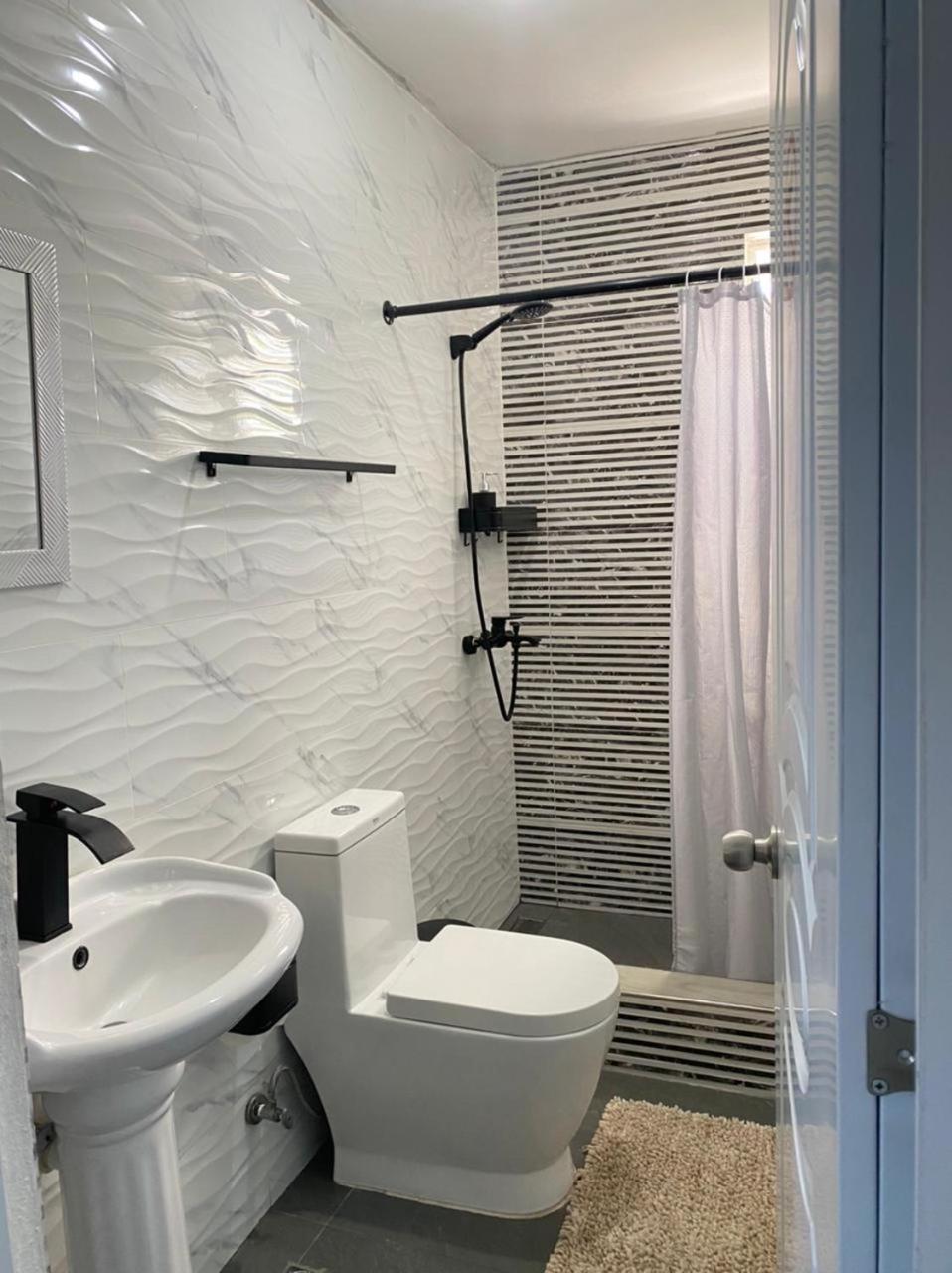 Tiny Apartment By Merengue House ,8 Minutos Airport Santo Domingo Esterno foto